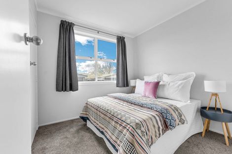 Photo of property in 7 Cooper Place, Papakura, 2110