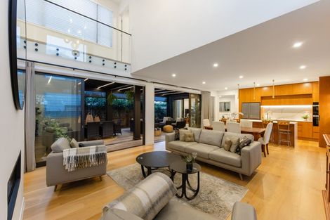 Photo of property in 13 Keel Street, Long Bay, Auckland, 0630