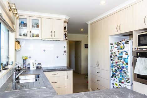 Photo of property in 32 Dillon Drive, Bell Block, New Plymouth, 4312