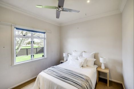 Photo of property in 60 Logan Avenue, Marewa, Napier, 4110