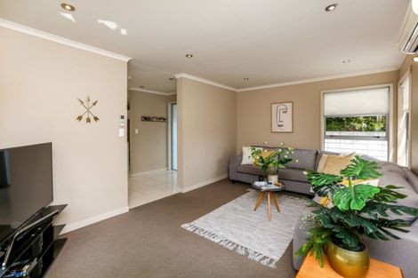 Photo of property in 32c Gilbert Street, New Plymouth, 4310