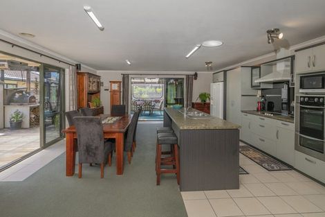 Photo of property in 3 Acacia Court, Whitianga, 3510