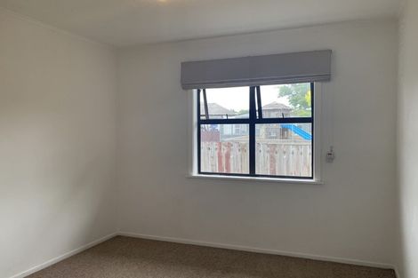 Photo of property in 50 Barrys Road, Glendene, Auckland, 0602