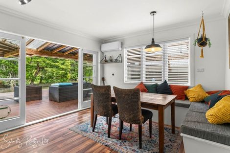 Photo of property in 17 Franklin Road, Paparoa, 0571