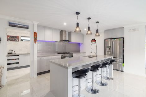 Photo of property in 250 Mairehau Road, Burwood, Christchurch, 8083