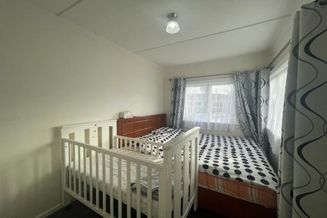 Photo of property in 11b Inver Street, Glen Eden, Auckland, 0602