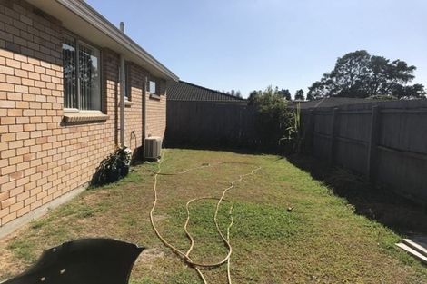 Photo of property in 48 Castlefinn Drive, Weymouth, Auckland, 2103