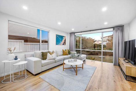 Photo of property in 3 Tuangi Street, Long Bay, Auckland, 0630