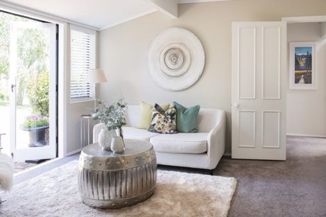 Photo of property in 9 Colleen Court, Cockle Bay, Auckland, 2014