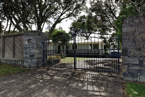 Photo of property in 4 Paewai Road, Glen Eden, Auckland, 0602