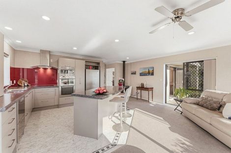 Photo of property in 4 Fuchsia Place, Mount Maunganui, 3116