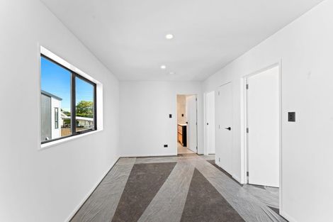 Photo of property in 4/12 Hamlin Road, Mount Wellington, Auckland, 1060