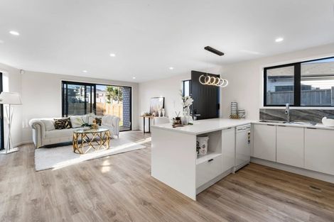 Photo of property in 30c Tawa Crescent, Manurewa, Auckland, 2102