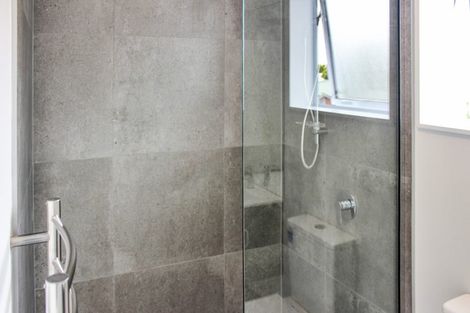 Photo of property in 34 Cleveland Street, Brooklyn, Wellington, 6021