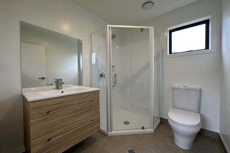 Photo of property in 5/12 Tawa Road, Te Atatu Peninsula, Auckland, 0610