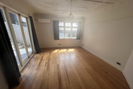 Photo of property in 24 Myrtle Crescent, Mount Cook, Wellington, 6021