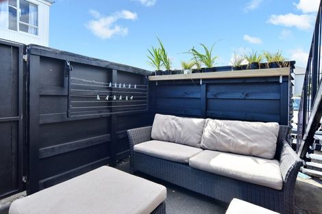 Photo of property in 2/27 Brockworth Place, Riccarton, Christchurch, 8011