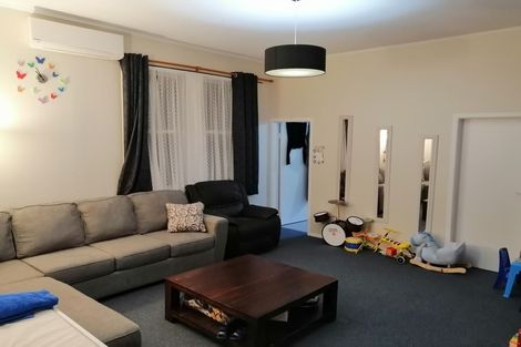 Photo of property in 1/50 Clyde Street, Island Bay, Wellington, 6023