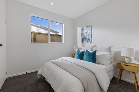 Photo of property in 5 Ropere Street, Kumeu, 0810
