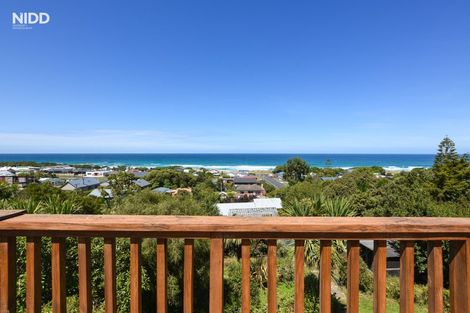 Photo of property in 16 Bedford Parade, Brighton, Dunedin, 9035