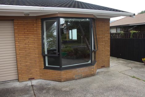 Photo of property in 130 Totara Drive, Pukete, Hamilton, 3200