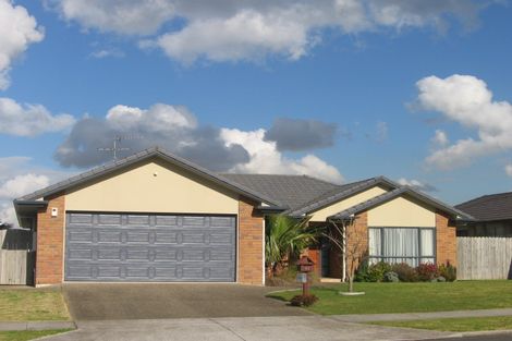 Photo of property in 57 Redcastle Drive, East Tamaki, Auckland, 2013