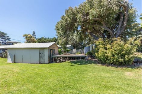 Photo of property in 657 Waitarere Beach Road, Waitarere Beach, Levin, 5510