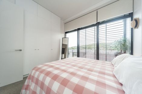 Photo of property in 202/11 Jean Caldwell Way, Island Bay, 6023