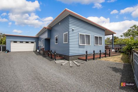 Photo of property in 15a Roretana Drive, Athenree, Katikati, 3177