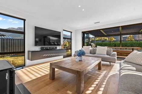 Photo of property in 53 Timsfield Drive, Lake Hawea, 9382