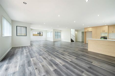 Photo of property in 16a Glen Marine Parade, Glendene, Auckland, 0602