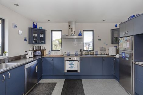 Photo of property in 31 Burnett Street, Kakanui, Oamaru, 9495