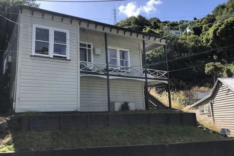 Photo of property in 34 Holloway Road, Aro Valley, Wellington, 6021