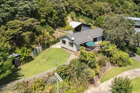 Photo of property in 11 Puriri Road, Te Kouma, Coromandel, 3581