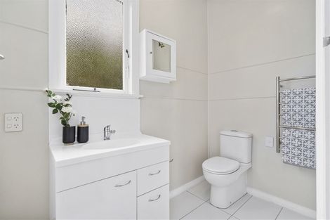 Photo of property in 28 Bond Street, Hamilton East, Hamilton, 3216