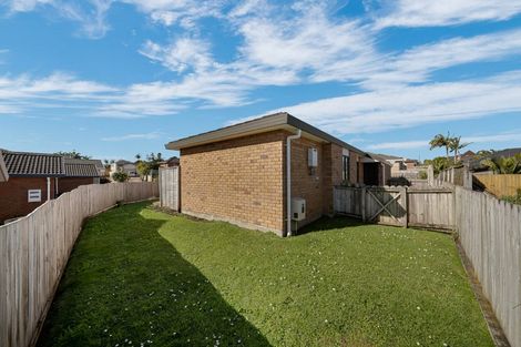 Photo of property in 10/169 Sturges Road, Henderson, Auckland, 0612