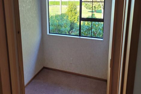 Photo of property in 67 Roslyn Road, Roslyn Bush, Invercargill, 9876