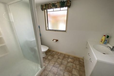 Photo of property in 30 Strachan Way, Highbury, Palmerston North, 4412