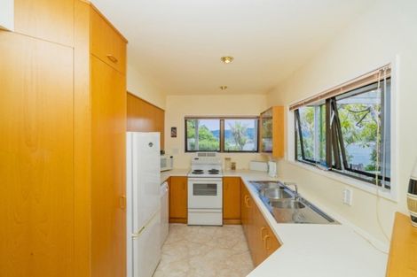 Photo of property in 35 Panorama Avenue, Ferry Landing, Whitianga, 3591