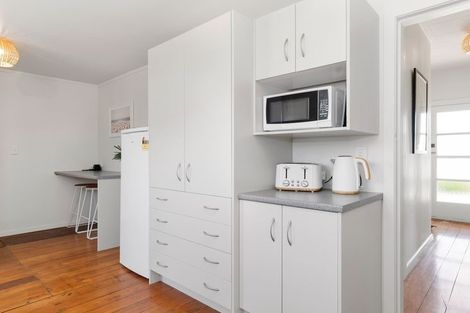 Photo of property in 1/766 Papamoa Beach Road, Papamoa Beach, Papamoa, 3118