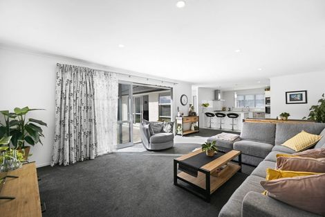 Photo of property in 72 Cumberland Drive, Flagstaff, Hamilton, 3210