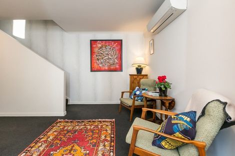 Photo of property in 14 Muritai Crescent, Havelock North, 4130