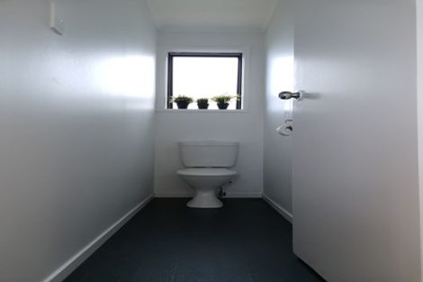 Photo of property in 2/43 Taitimu Drive, Weymouth, Auckland, 2103