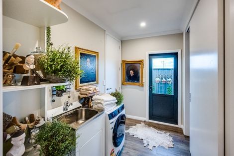 Photo of property in 7 Aspiring Drive, Poraiti, Napier, 4112