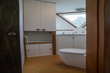 Photo of property in 49 Chatham Avenue, Paremoremo, Auckland, 0632