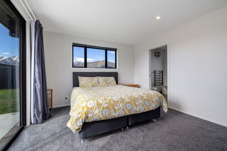 Photo of property in 27 Dunn Street, Lake Hawea, 9382