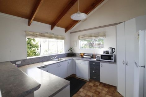 Photo of property in 1a Totara Street, Tawhero, Whanganui, 4501