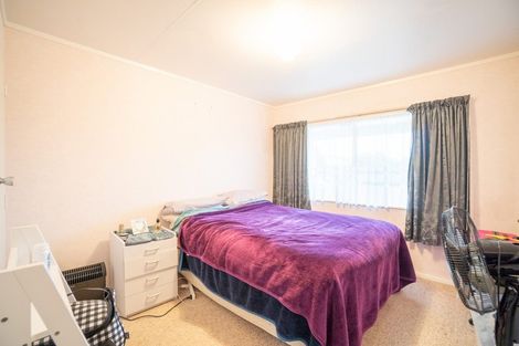 Photo of property in 25a Rosedale Crescent, Cloverlea, Palmerston North, 4412