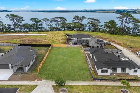 Photo of property in 18a Mclarin Road, Glenbrook, 2681