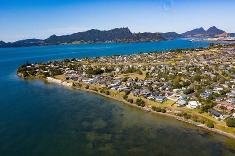 Photo of property in 27 Manaia View Road, One Tree Point, 0118